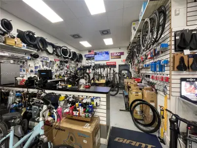 Premier Bike Shop with Premium Brands