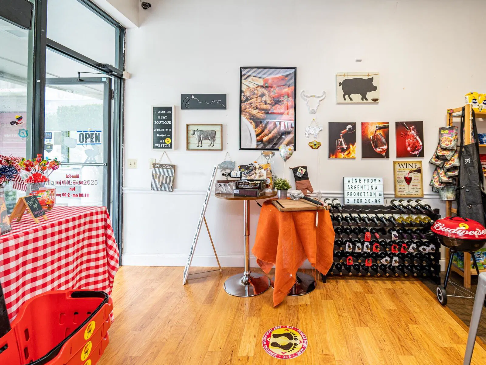 Niche Specialty Food Retailer with Online Presence