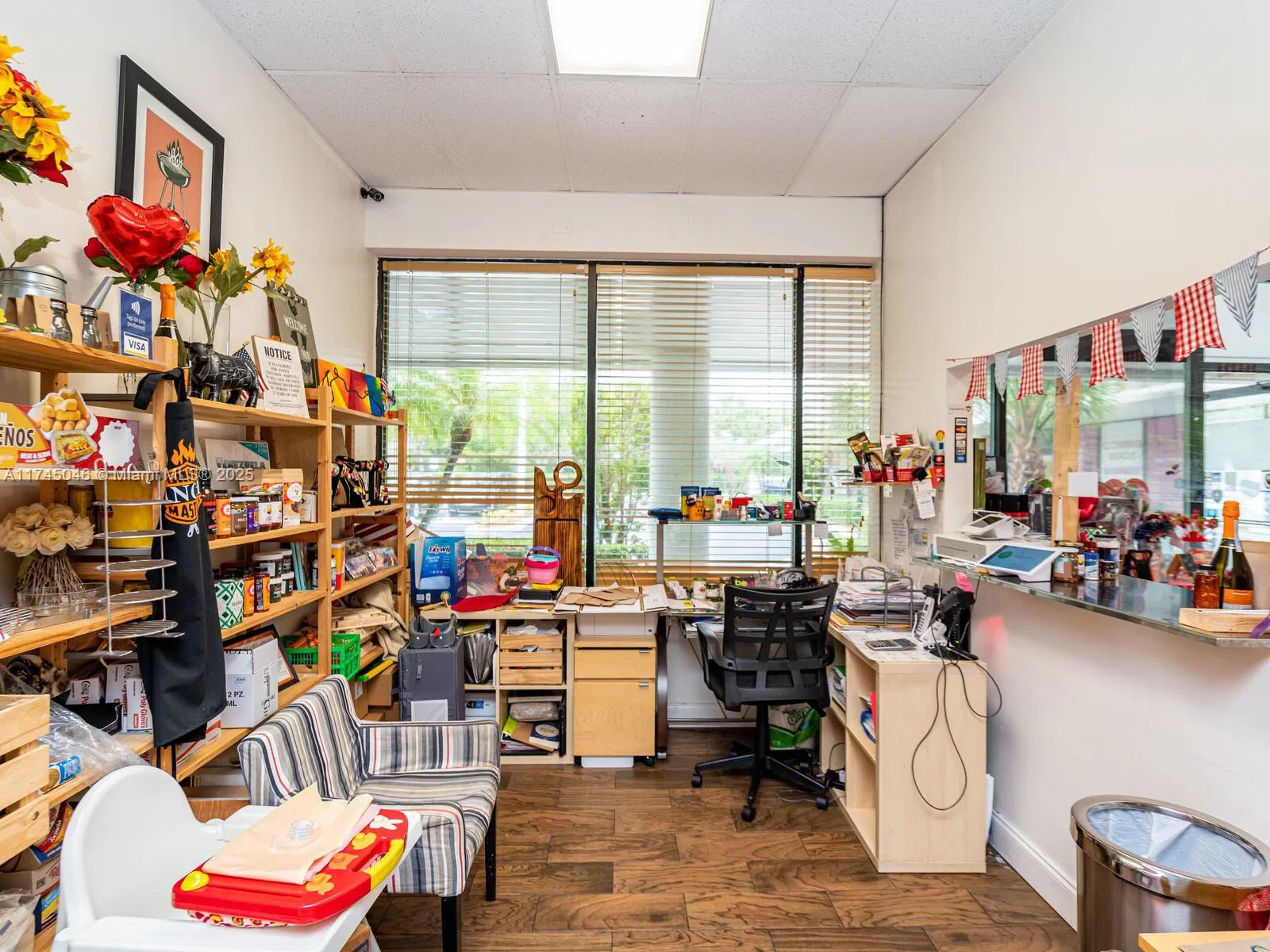 Niche Specialty Food Retailer with Online Presence