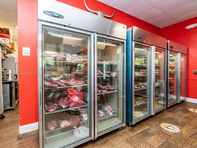 Niche Specialty Food Retailer with Online Presence