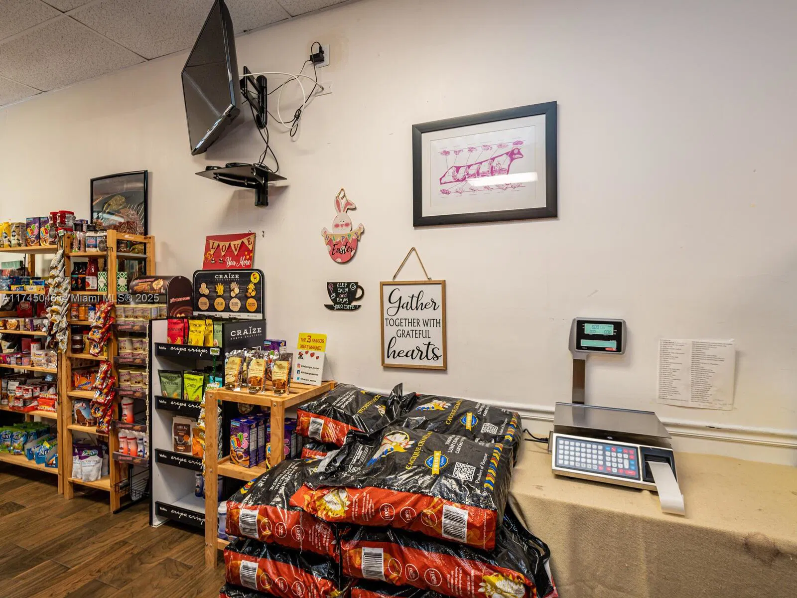 Niche Specialty Food Retailer with Online Presence