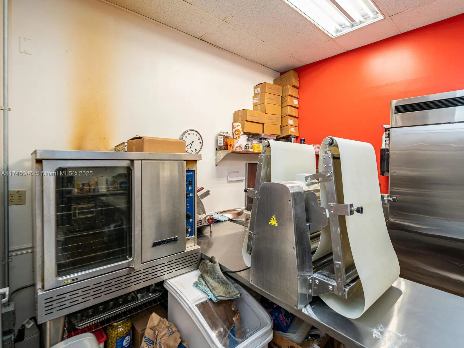 Niche Specialty Food Retailer with Online Presence