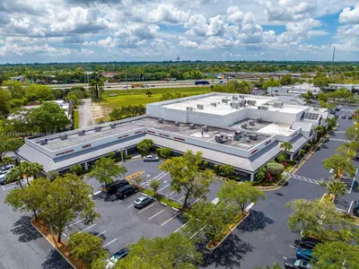 Niche Specialty Food Retailer with Online Presence