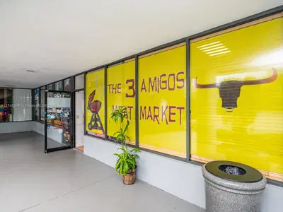 Niche Specialty Food Retailer with Online Presence