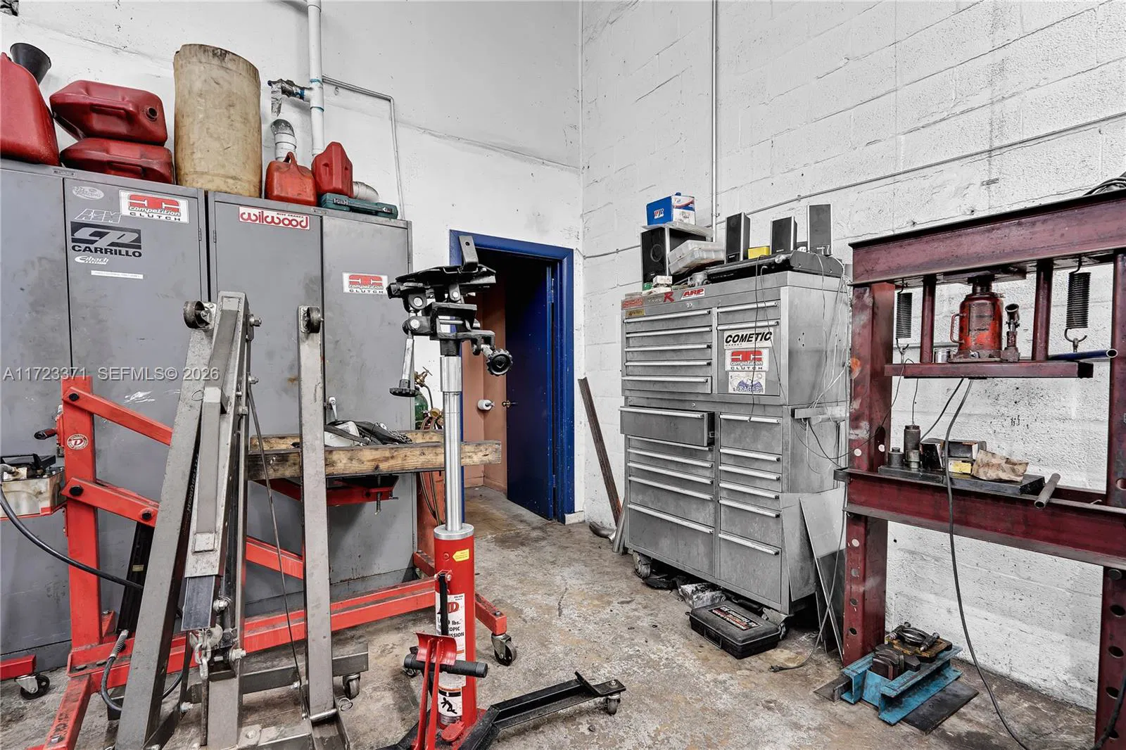 Established Automotive Repair with Dealer License Potential