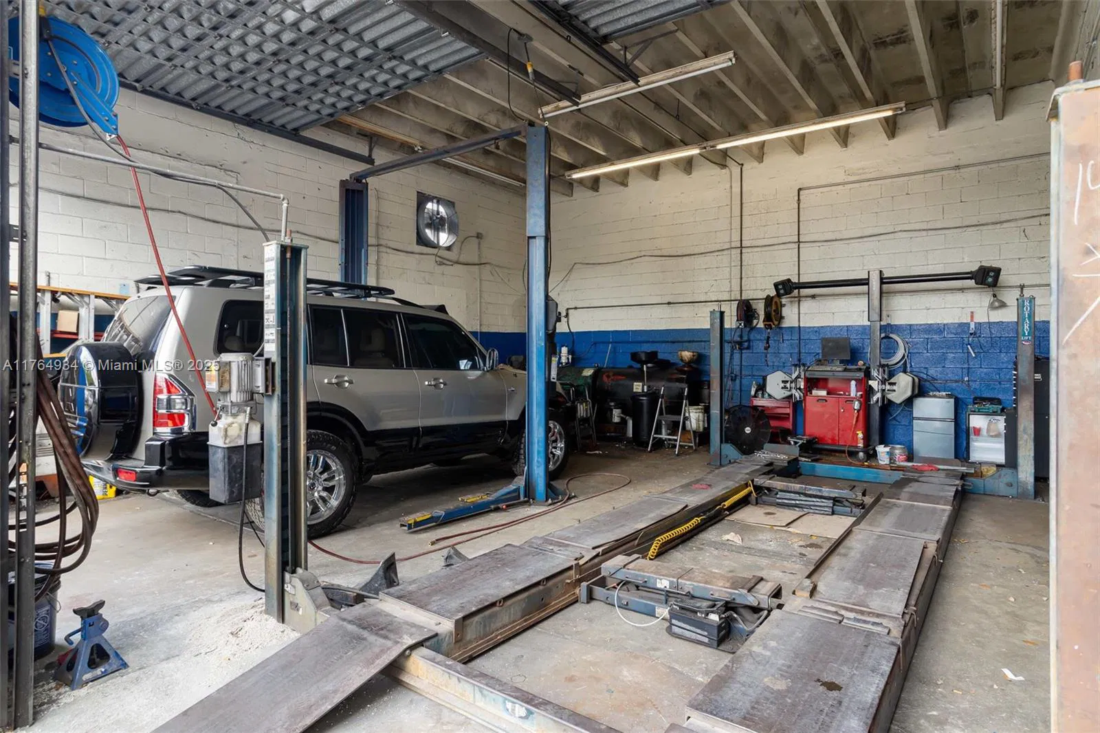 Profitable Auto Repair Business with Real Estate Opportunity