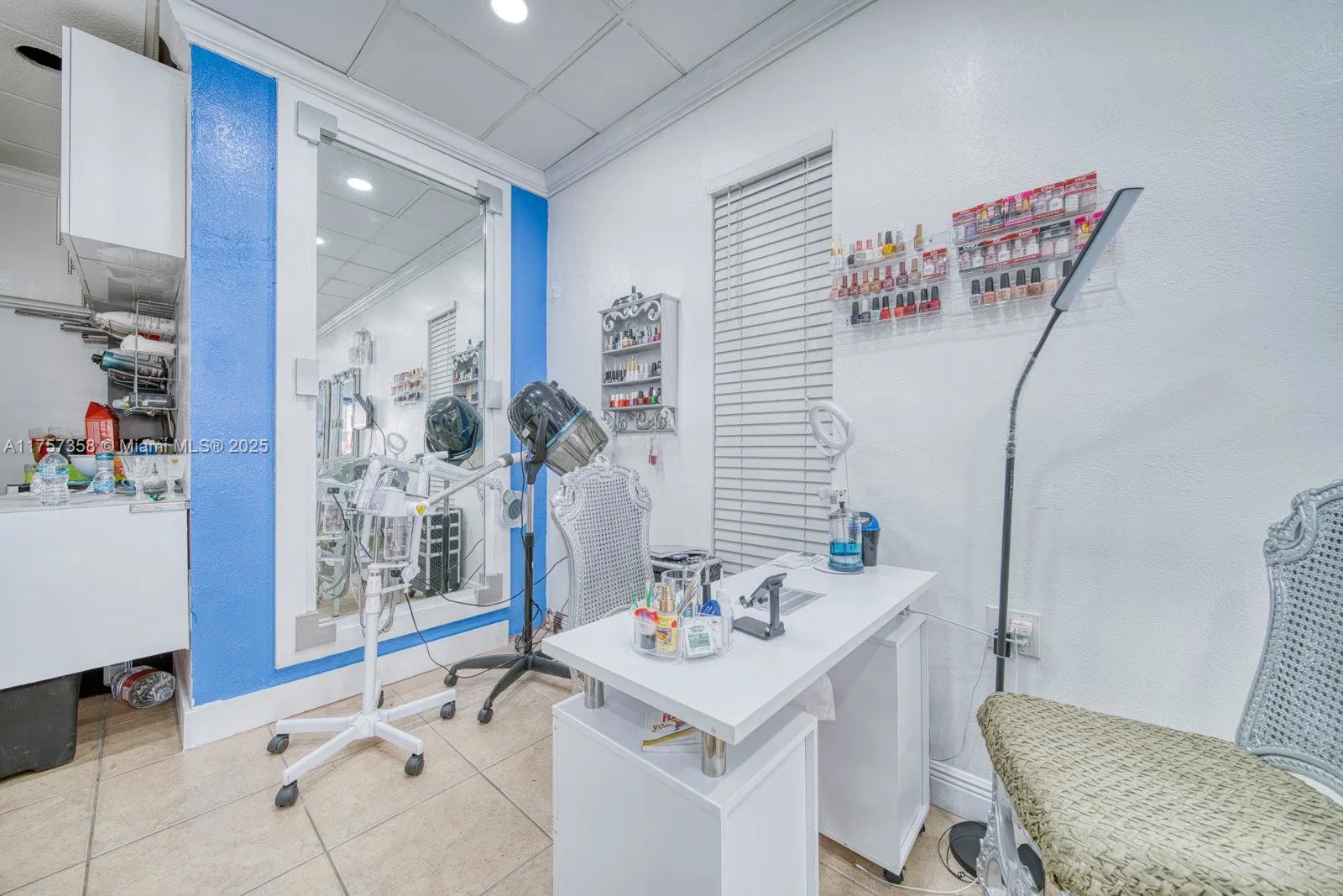 Established Beauty Salon with Growth Potential