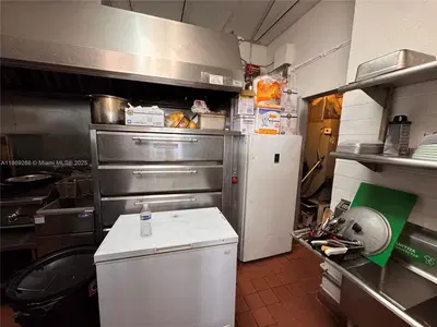 Profitable Take Out Restaurant with Passive Income Streams