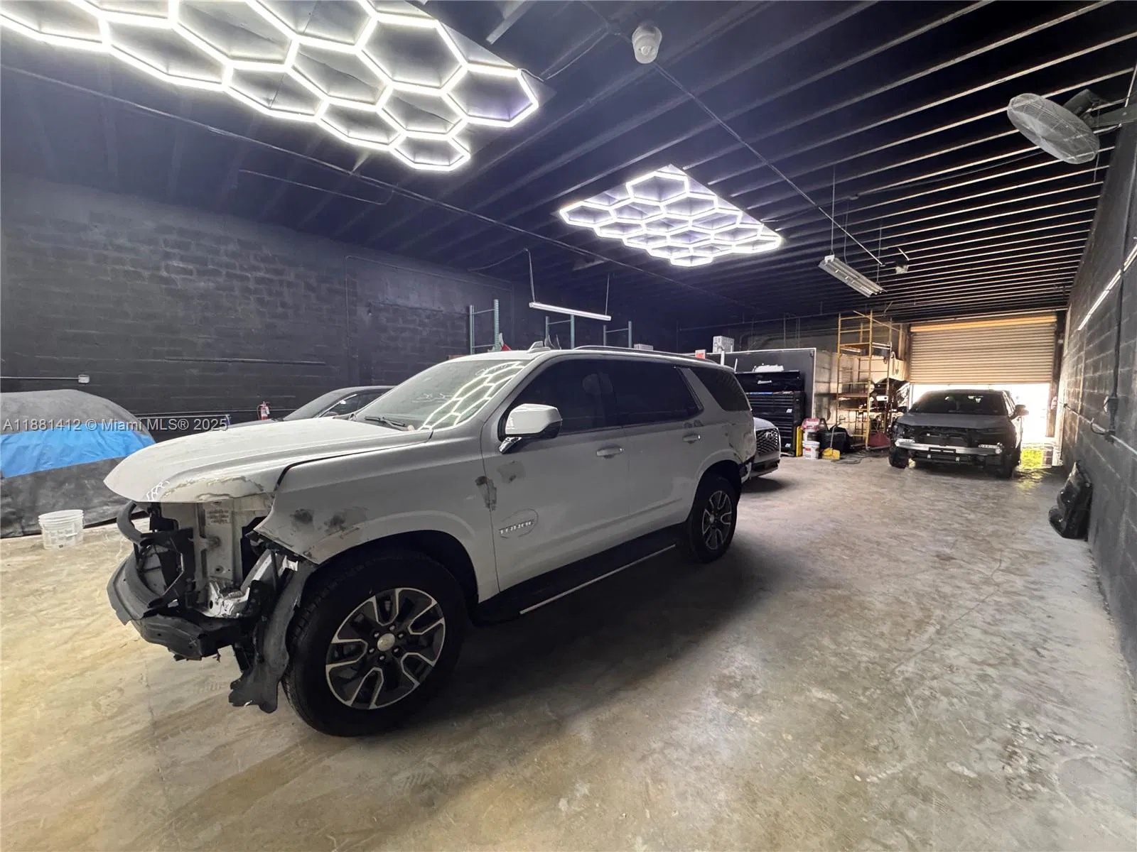 Turnkey Auto Body Shop with Prime Location