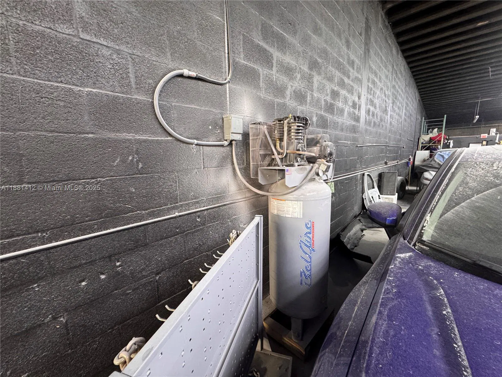 Turnkey Auto Body Shop with Prime Location