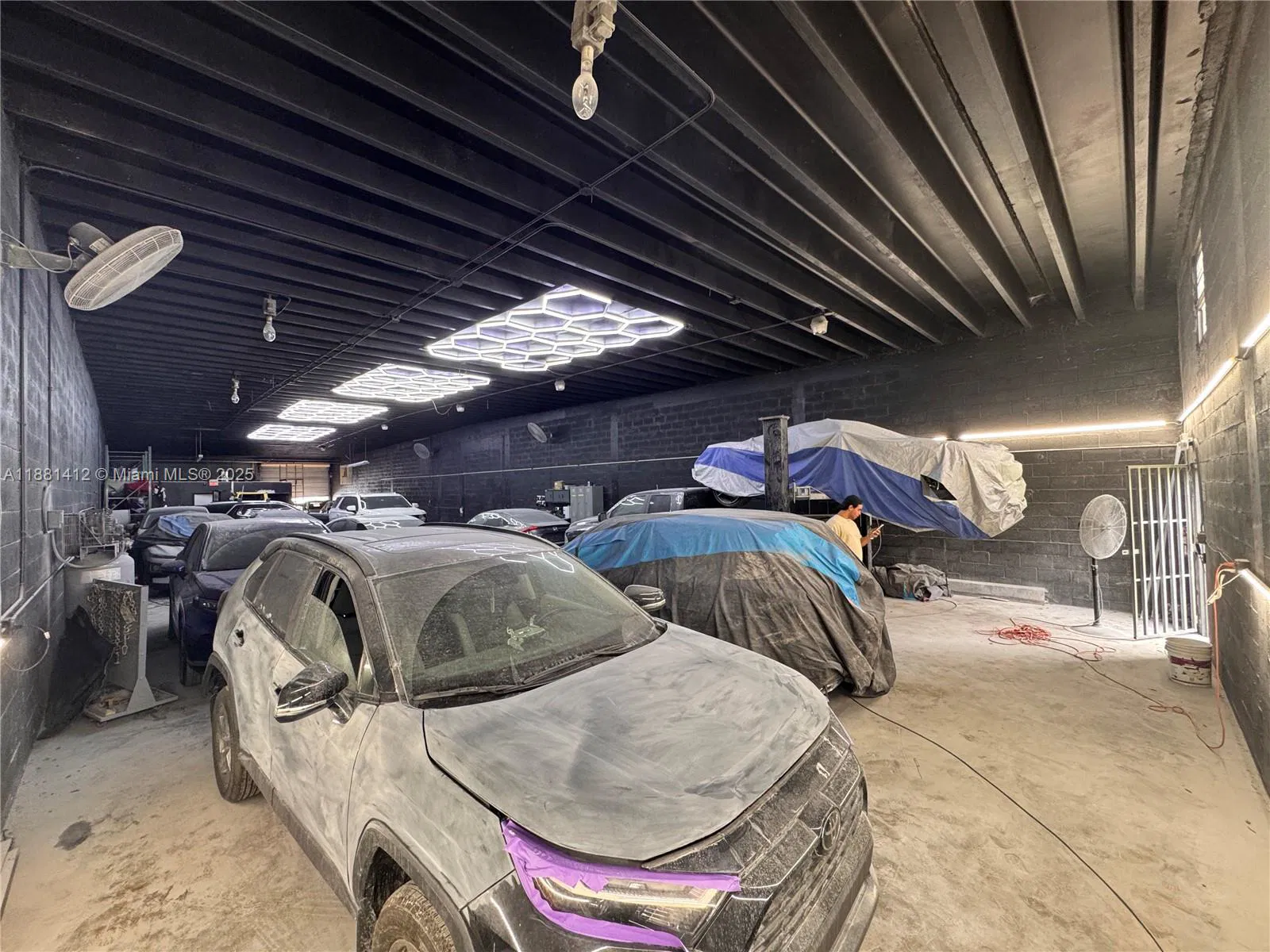 Turnkey Auto Body Shop with Prime Location