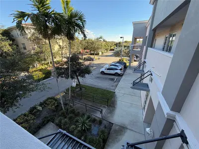 Established Beauty Salon with Low Overhead and Expansion Potential