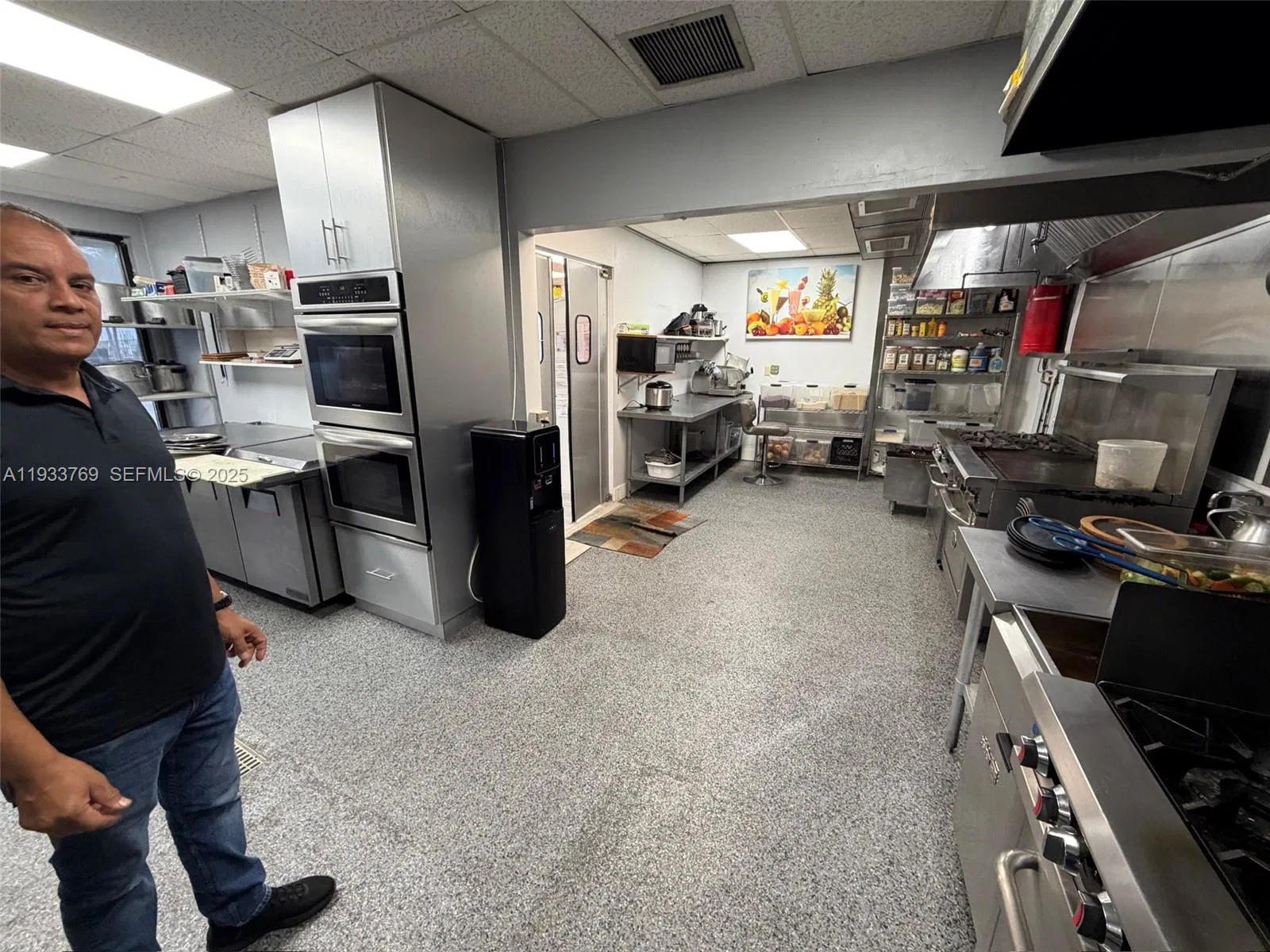 Profitable Restaurant with Prime River Adjacent Location