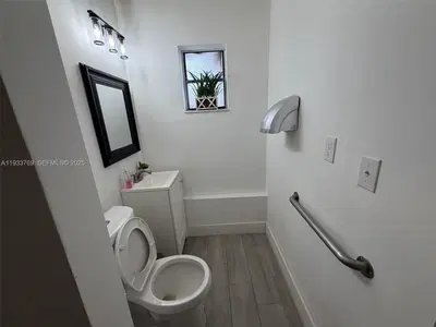 Profitable Restaurant with Prime River Adjacent Location