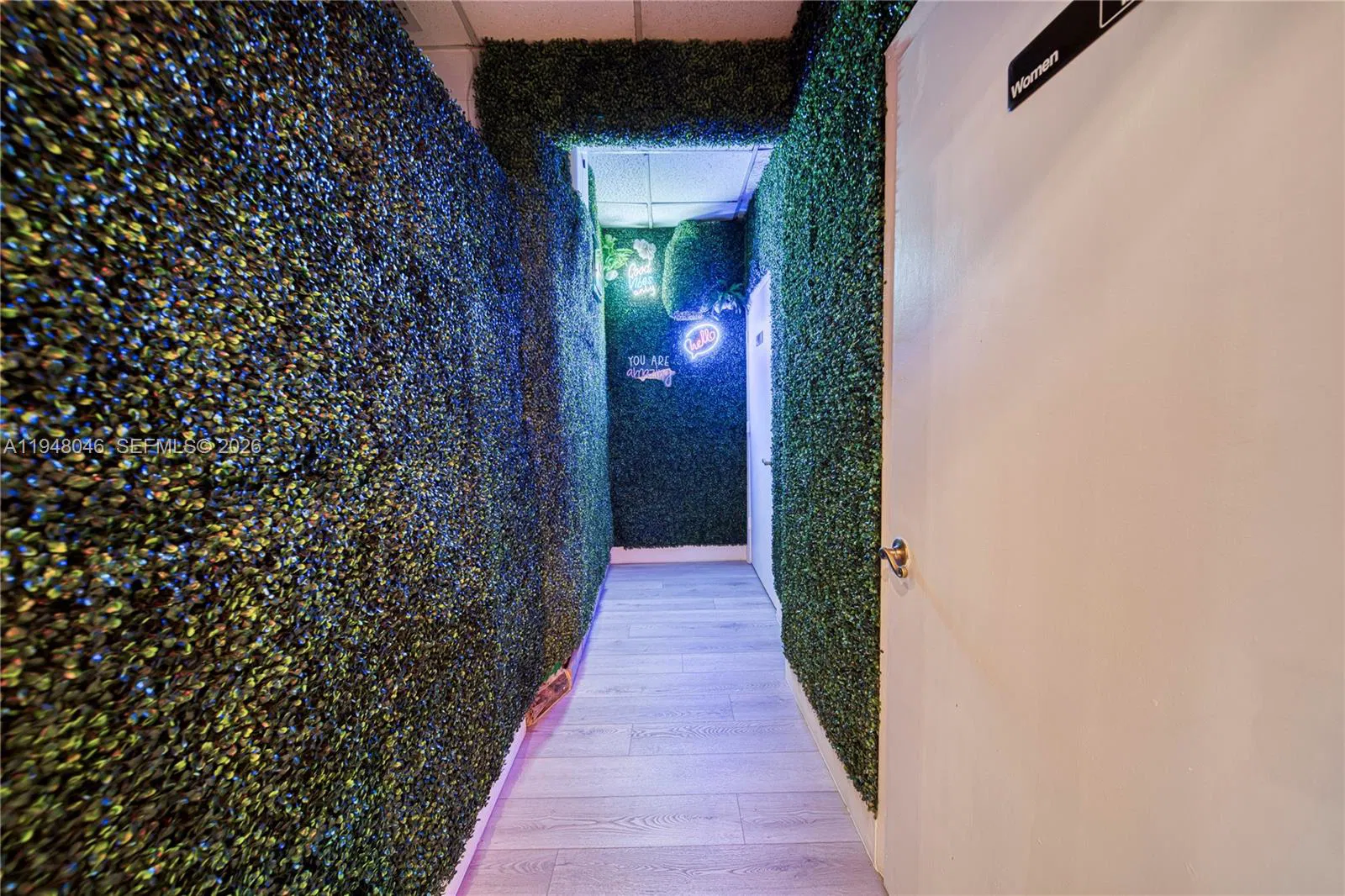 Established Turnkey Restaurant with Favorable Lease Terms