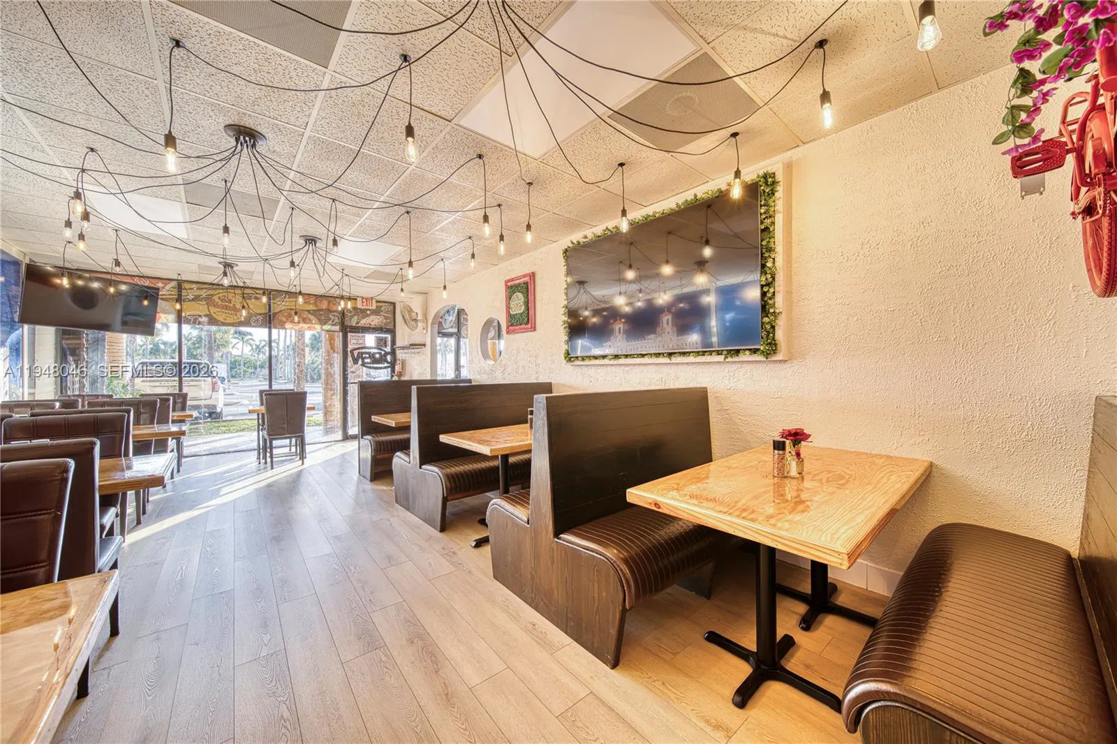 Established Turnkey Restaurant with Favorable Lease Terms