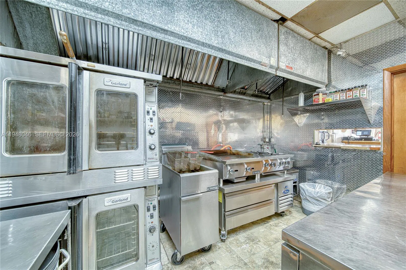 Established Turnkey Restaurant with Favorable Lease Terms