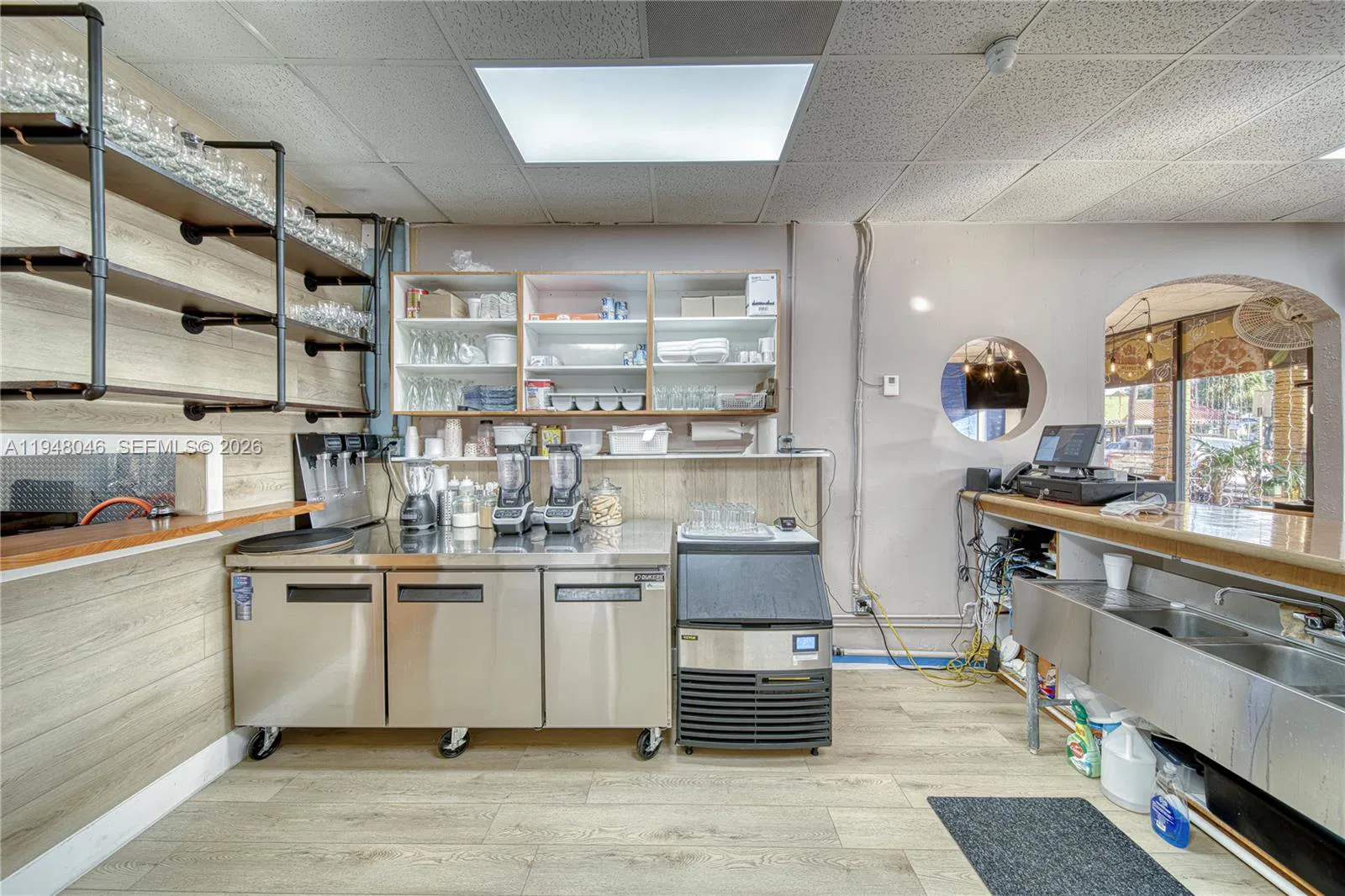 Established Turnkey Restaurant with Favorable Lease Terms