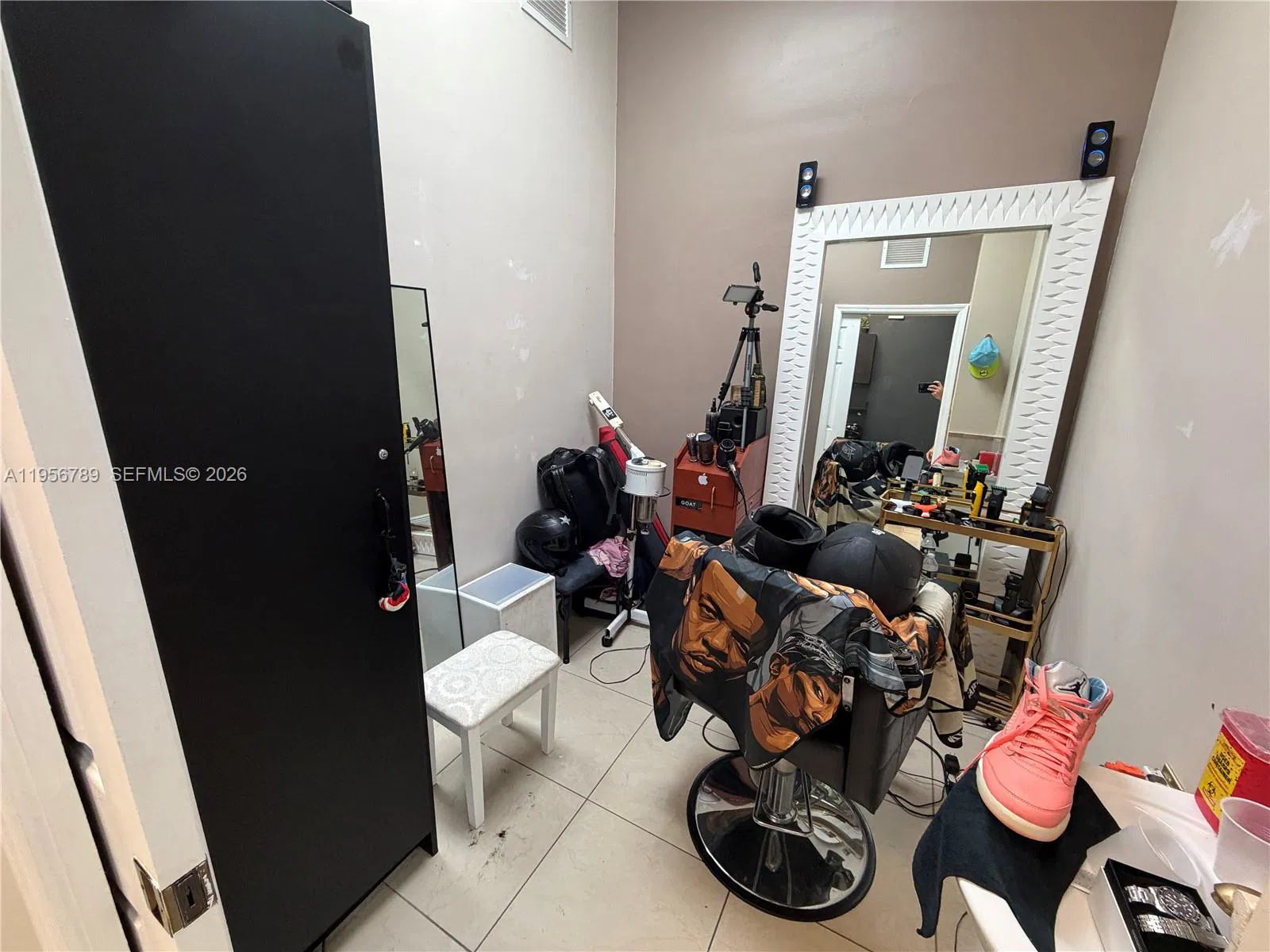 Established Beauty Salon with Prime Location