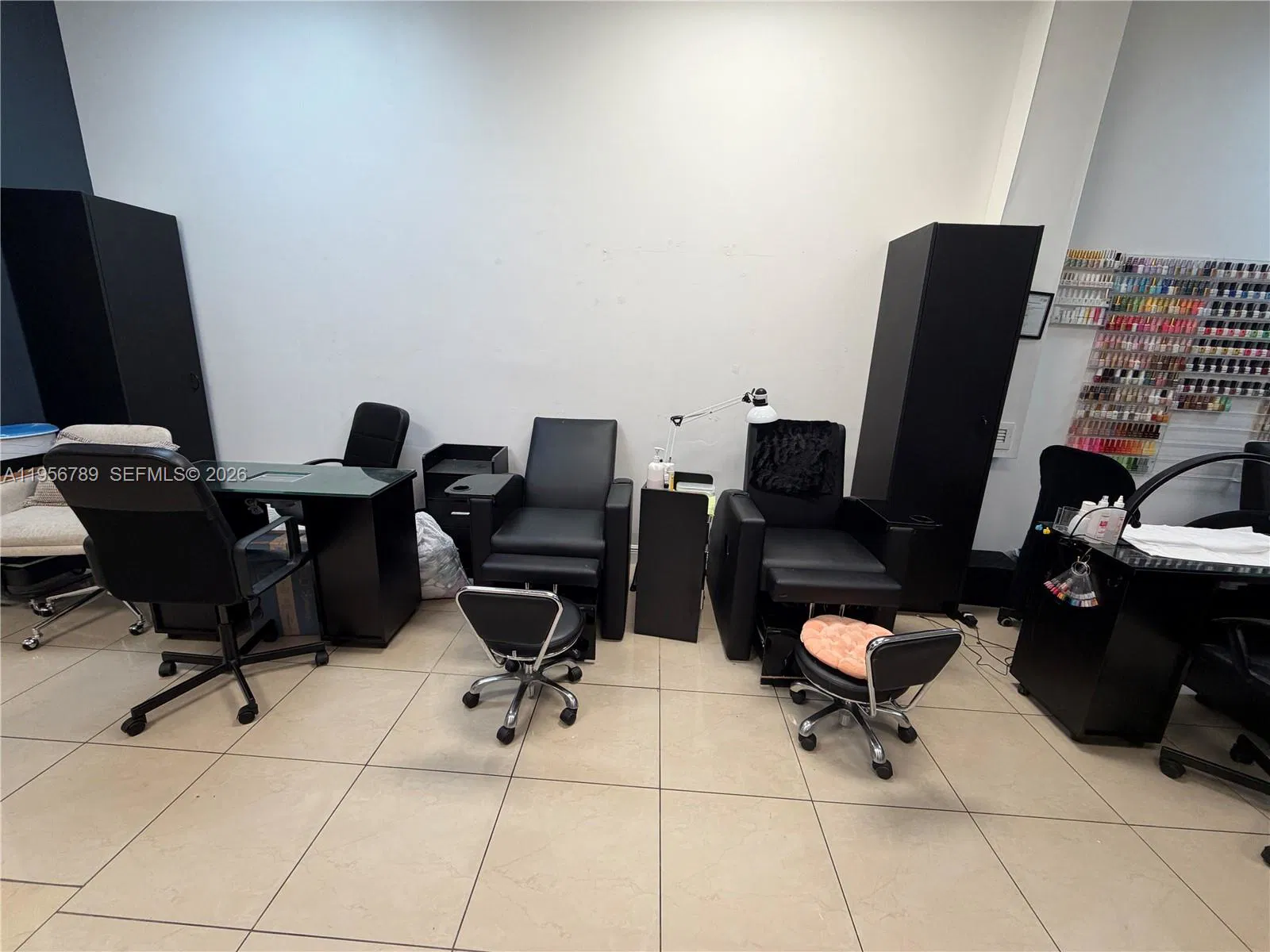 Established Beauty Salon with Prime Location