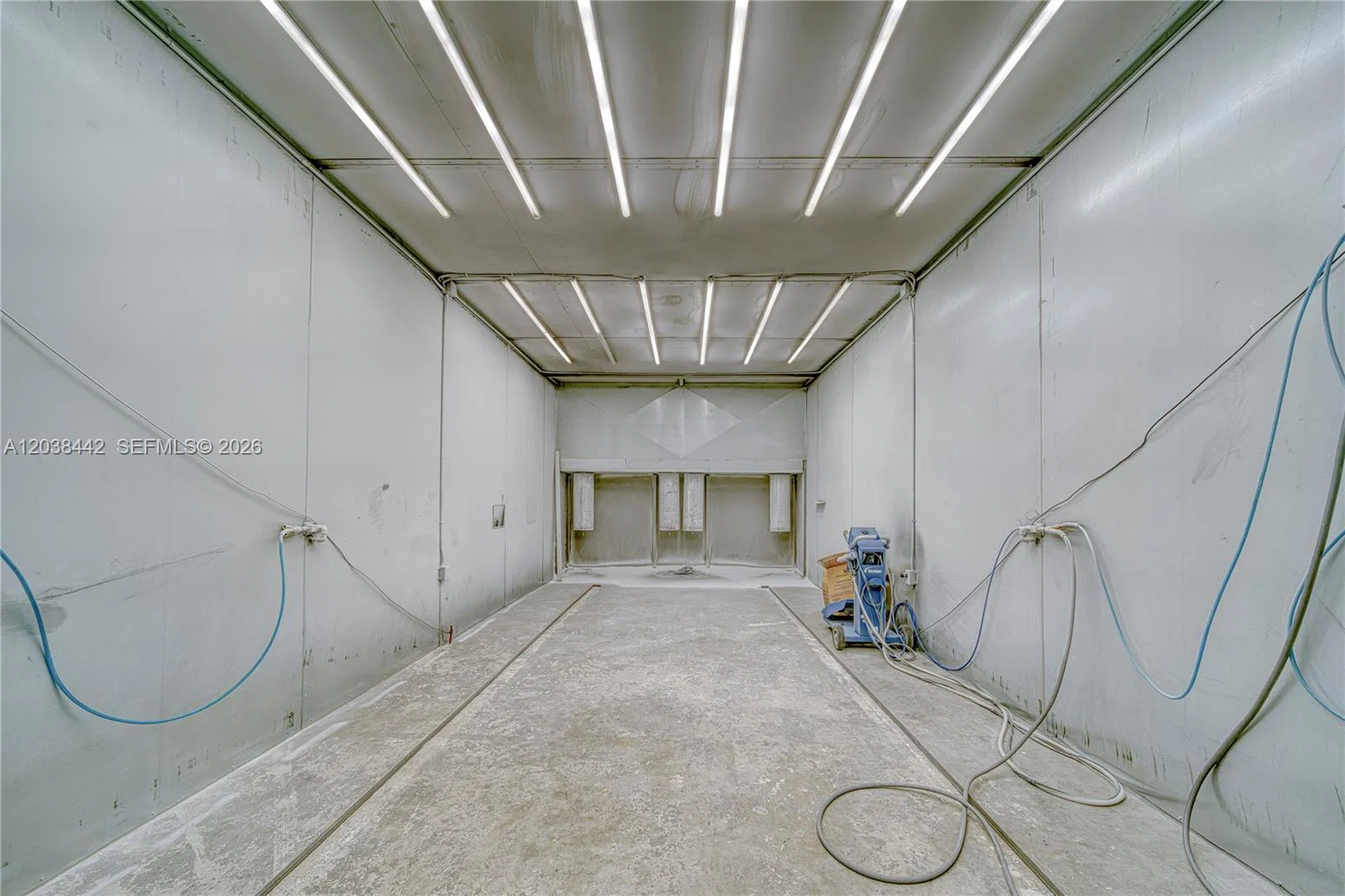 Complete Powder Coating Equipment Package with Industrial Curing Oven