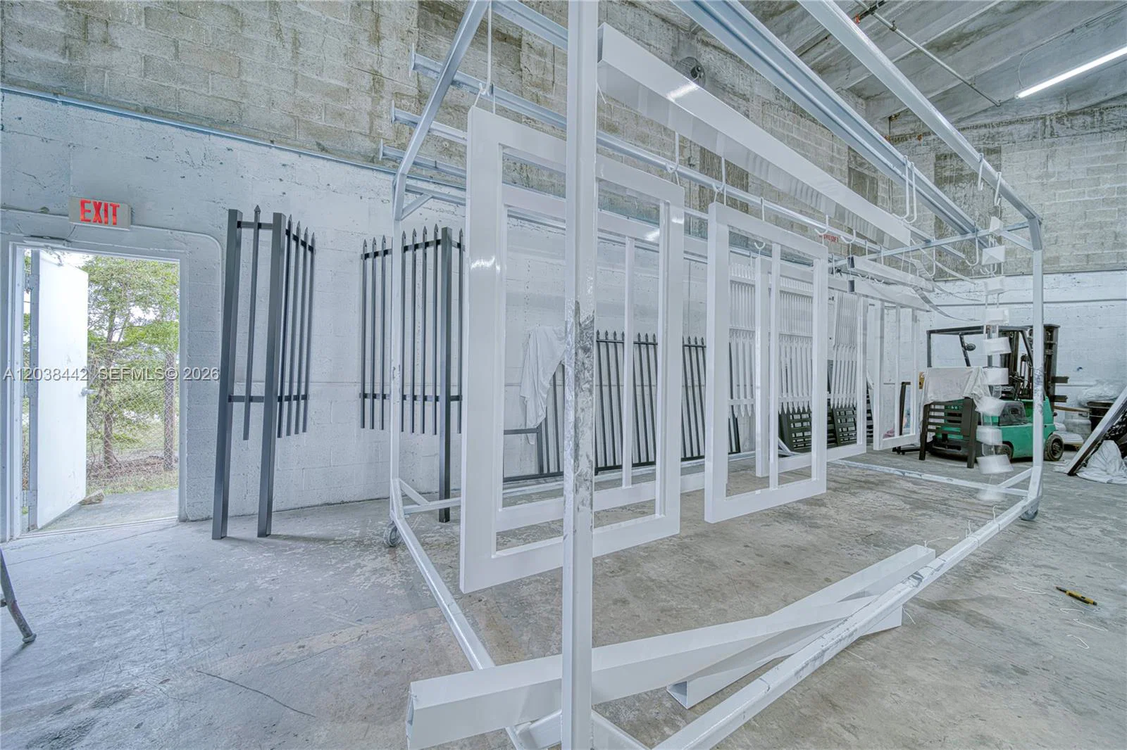 Complete Powder Coating Equipment Package with Industrial Curing Oven
