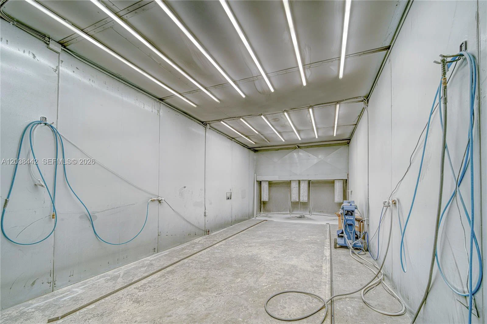 Complete Powder Coating Equipment Package with Industrial Curing Oven