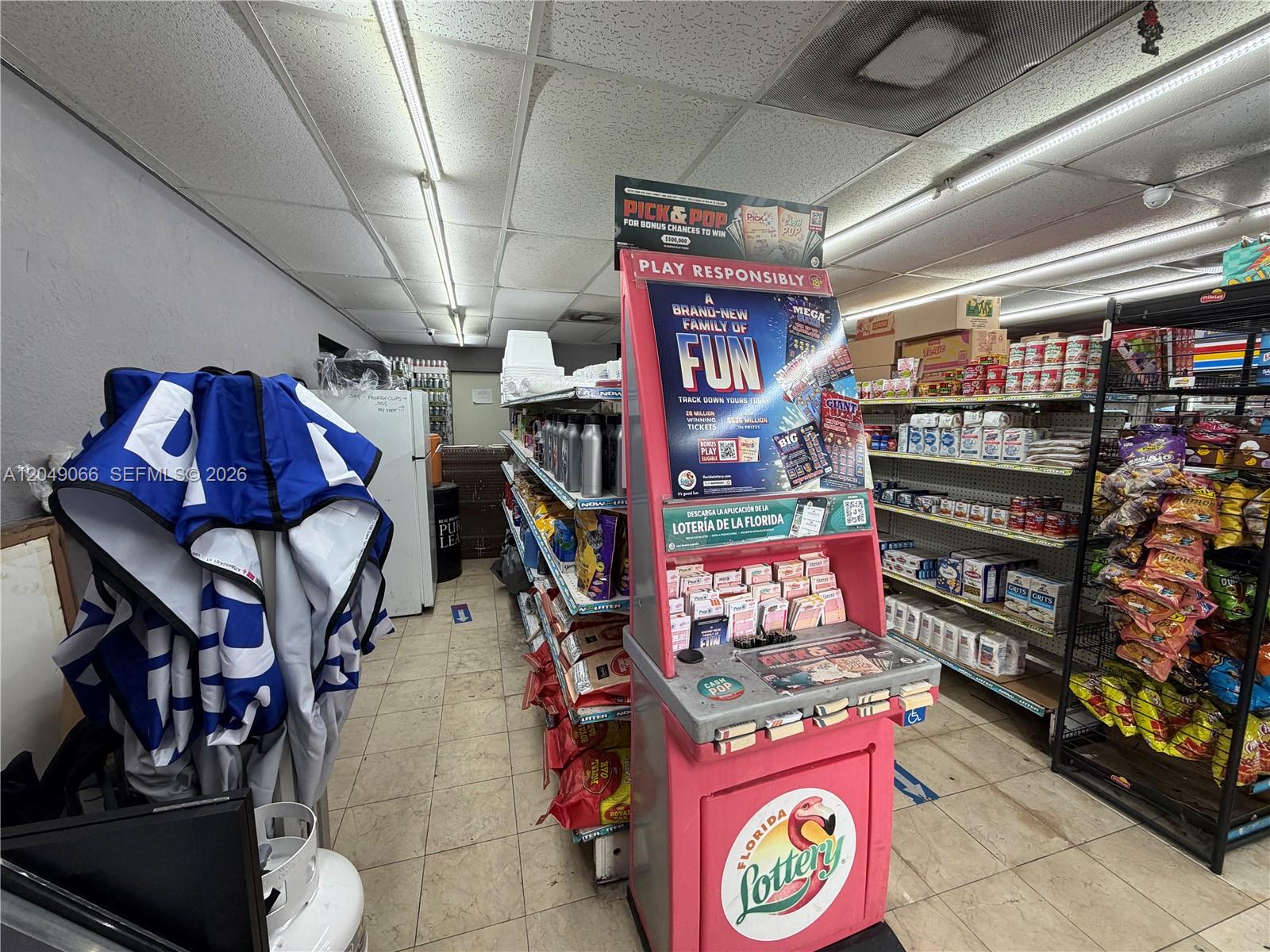 Established Grocery Store with Strong Community Ties