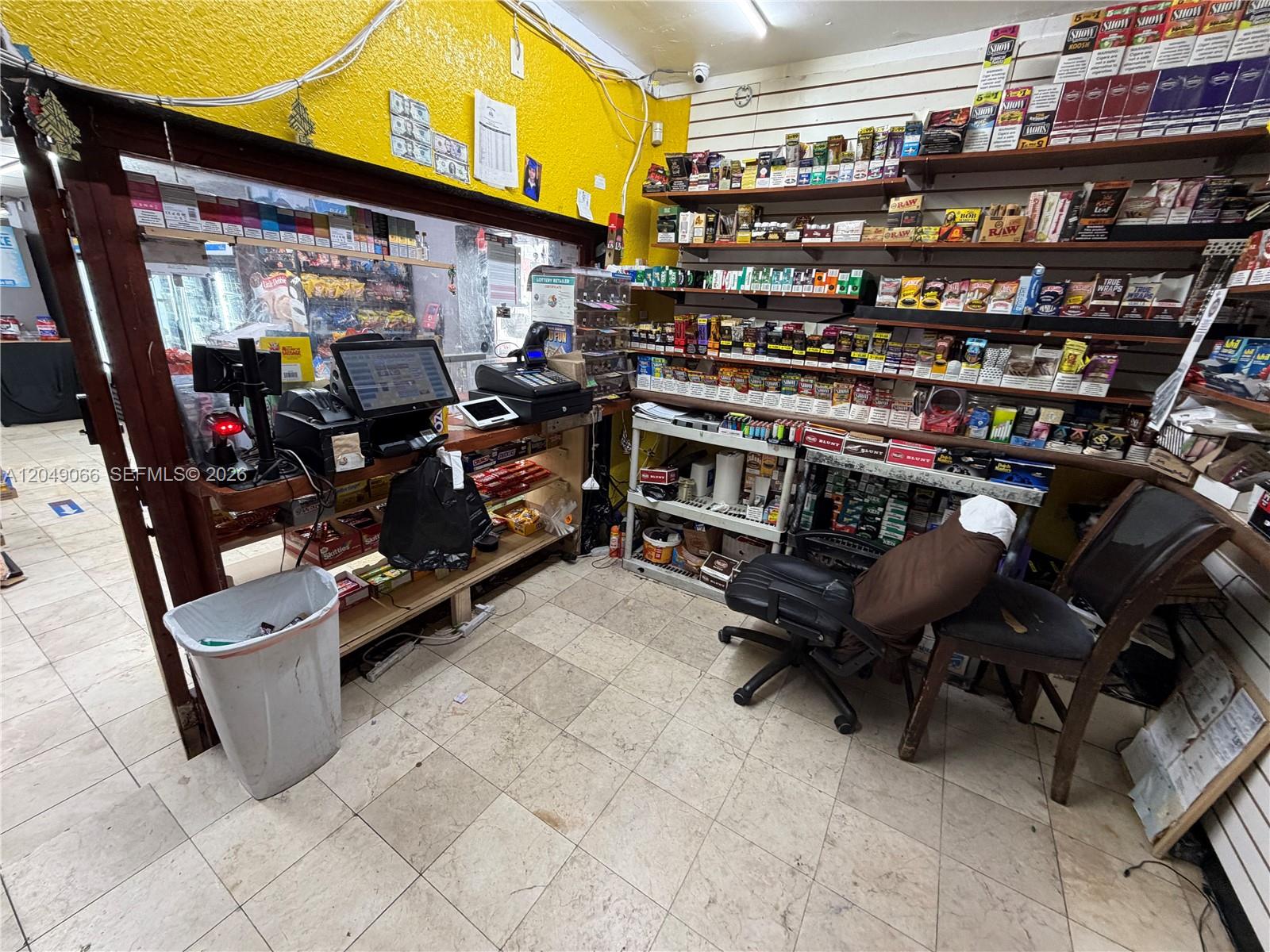 Established Grocery Store with Strong Community Ties