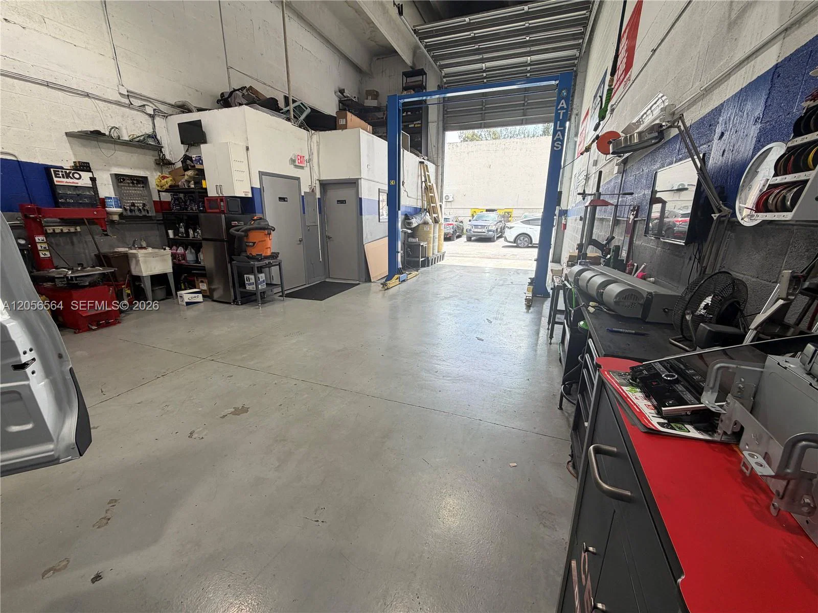 Established Auto Repair Shop with Active Customer Base