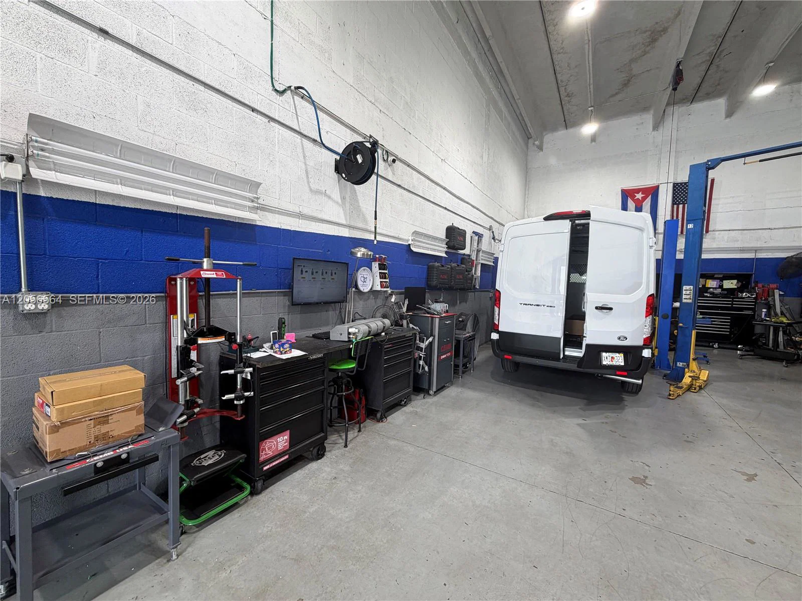 Established Auto Repair Shop with Active Customer Base