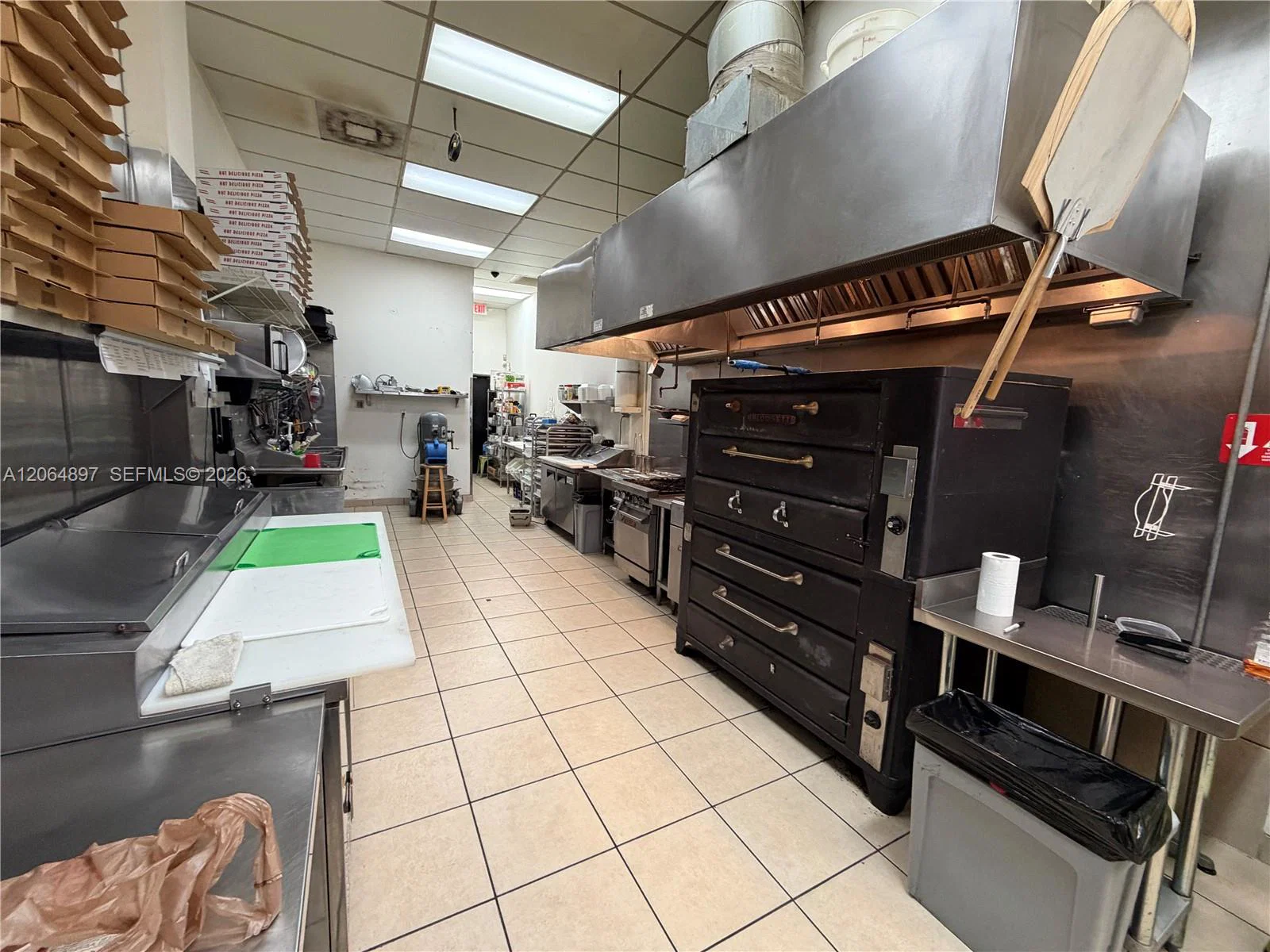 Turnkey Restaurant with Prime Location and Strong Online Presence
