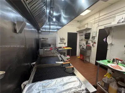 Turnkey Restaurant with Efficient Operations