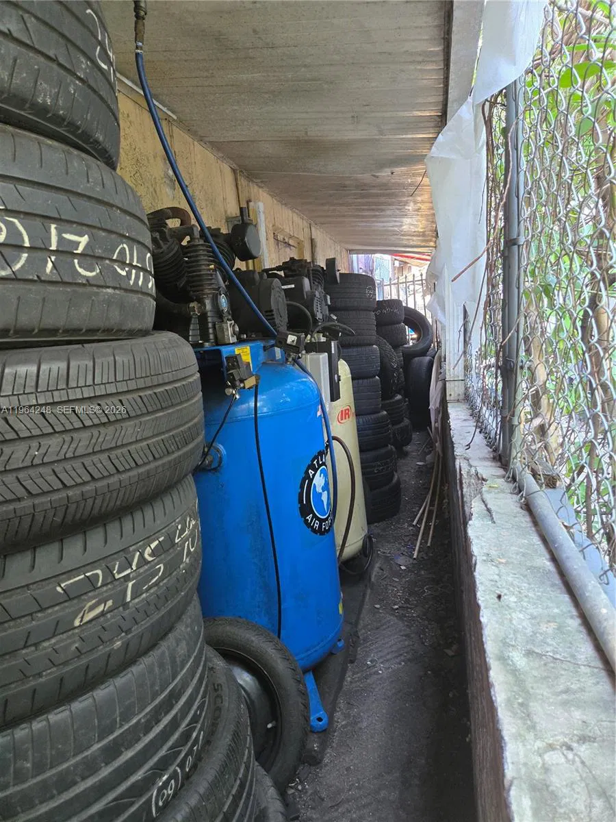 Established Automotive Tire Shop with Loyal Customer Base