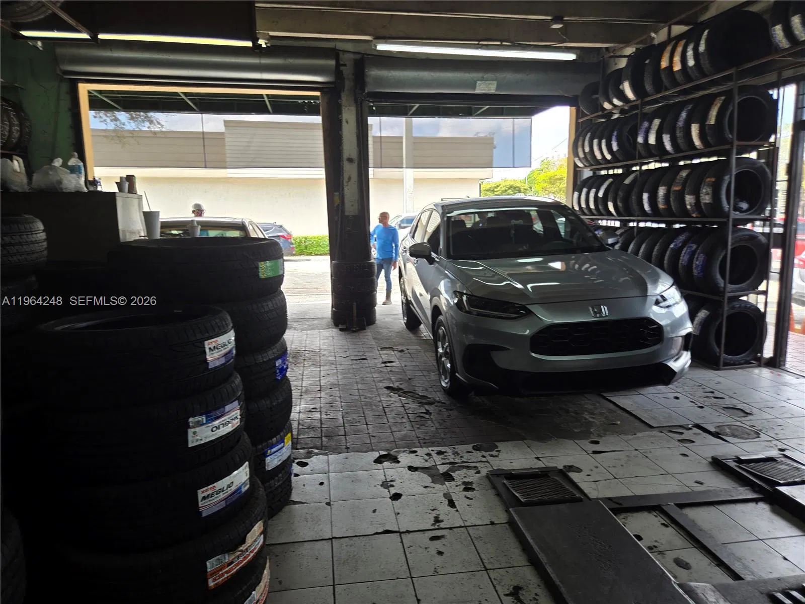 Established Automotive Tire Shop with Loyal Customer Base