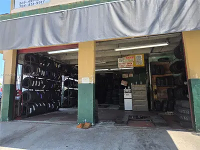 Established Automotive Tire Shop with Loyal Customer Base