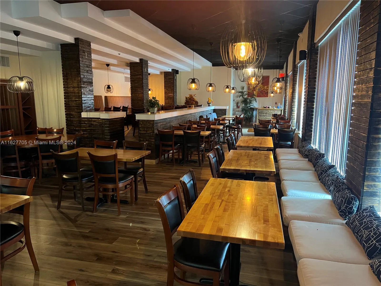 Prime Restaurant Space with Strong Catering Potential