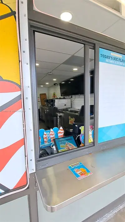 Turnkey Ice Cream Shop with Multi Unit Expansion Rights