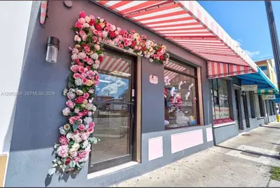 Complete Flower Shop Assets with Established Delivery Platforms