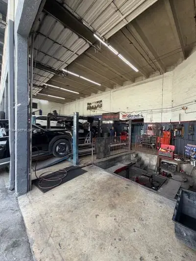 Established Tire and Mechanic Shop with Strong Community Presence