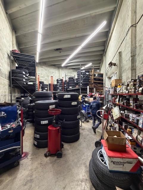 Established Tire and Mechanic Shop with Strong Community Presence