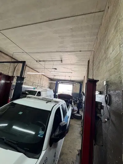 Established Tire and Mechanic Shop with Strong Community Presence