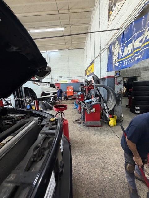 Established Tire and Mechanic Shop with Strong Community Presence