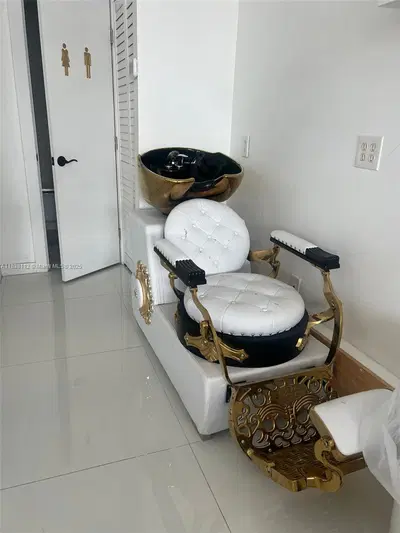 Established Spa with Diverse Service Offerings