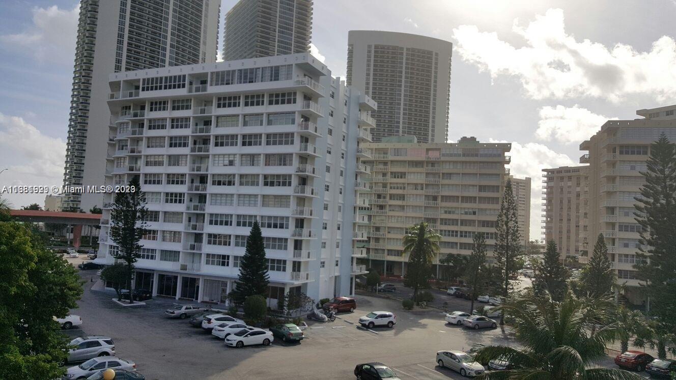 Boutique Beauty Salon with Prime Beachfront Location