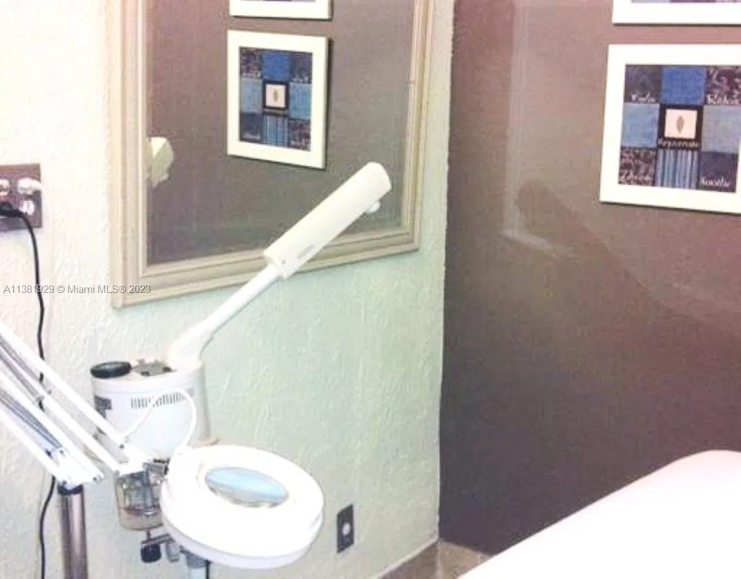 Boutique Beauty Salon with Prime Beachfront Location