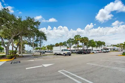 Established Asian Restaurant with Expansion Potential