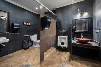 Established Asian Restaurant with Expansion Potential