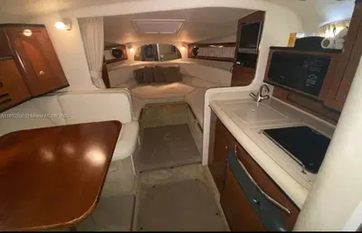 Thriving Yacht Charter Business with Turnkey Operations