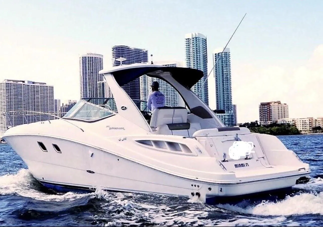 Thriving Yacht Charter Business with Turnkey Operations